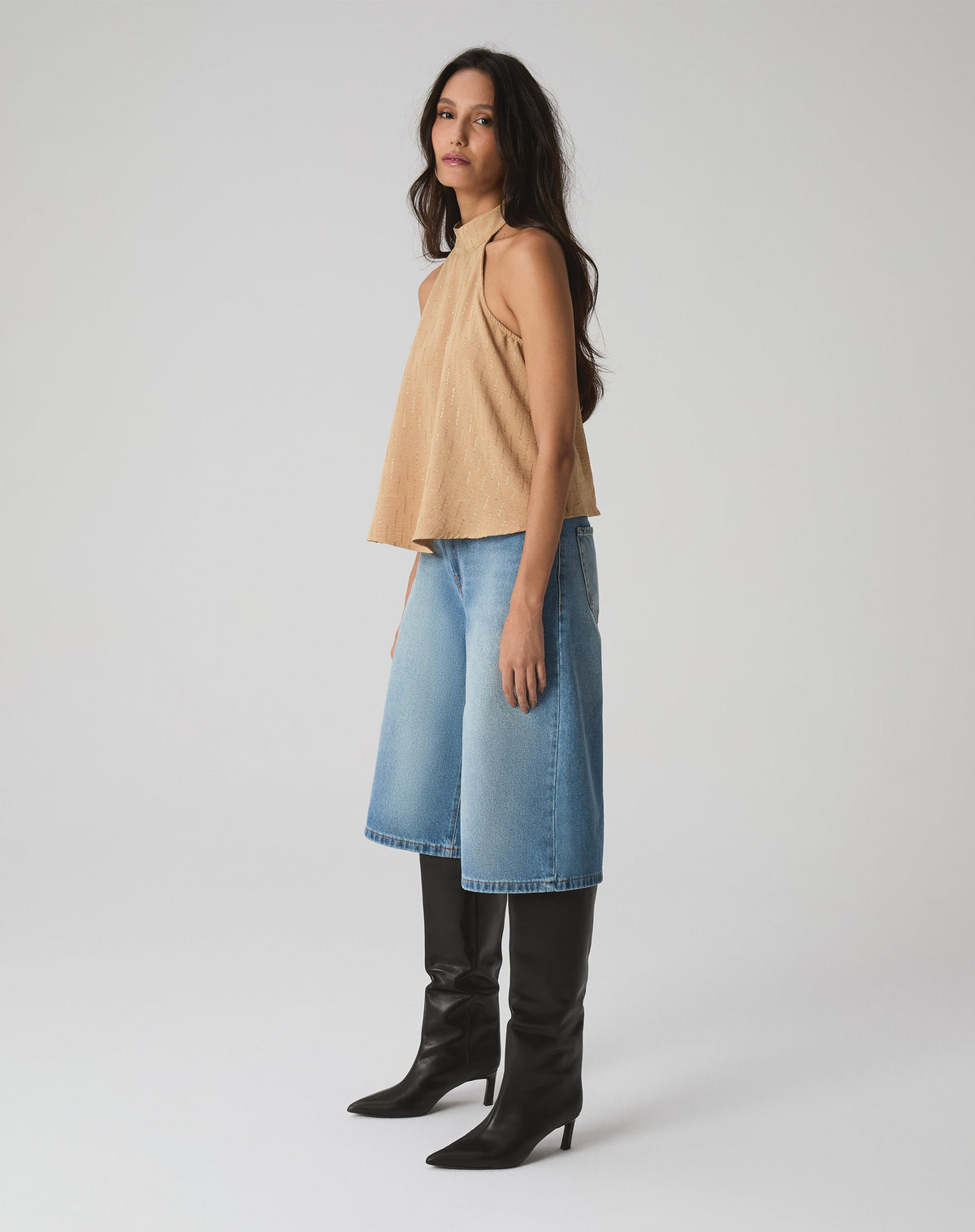 BLUSA FRENTE ÚNICA - AREIA