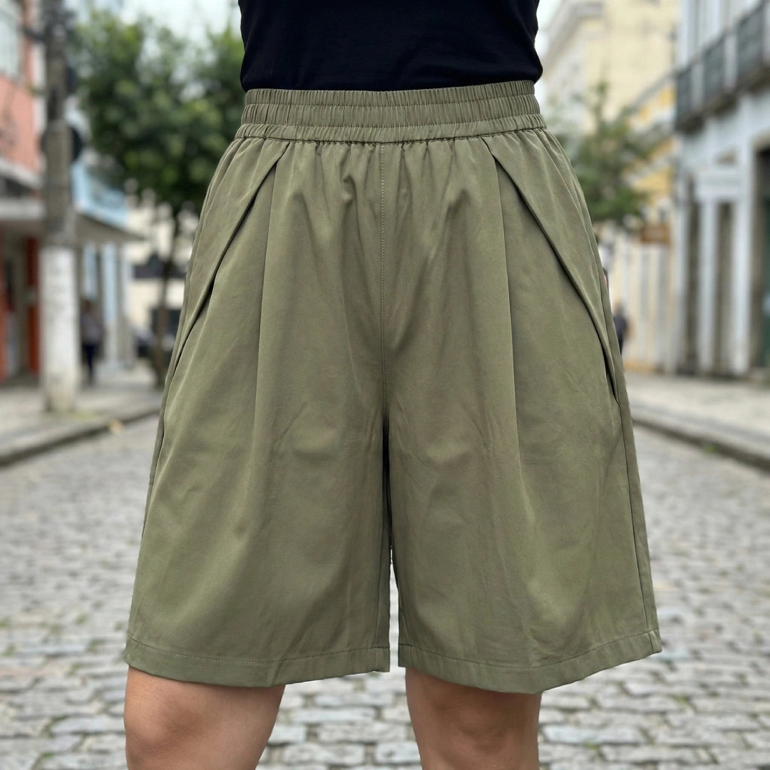 [Leve 4, Pague 2] Shorts Ayla Feminino em Poliéster e Elastano de Cintura Alta com Pregas Frontais e Cós Elástico